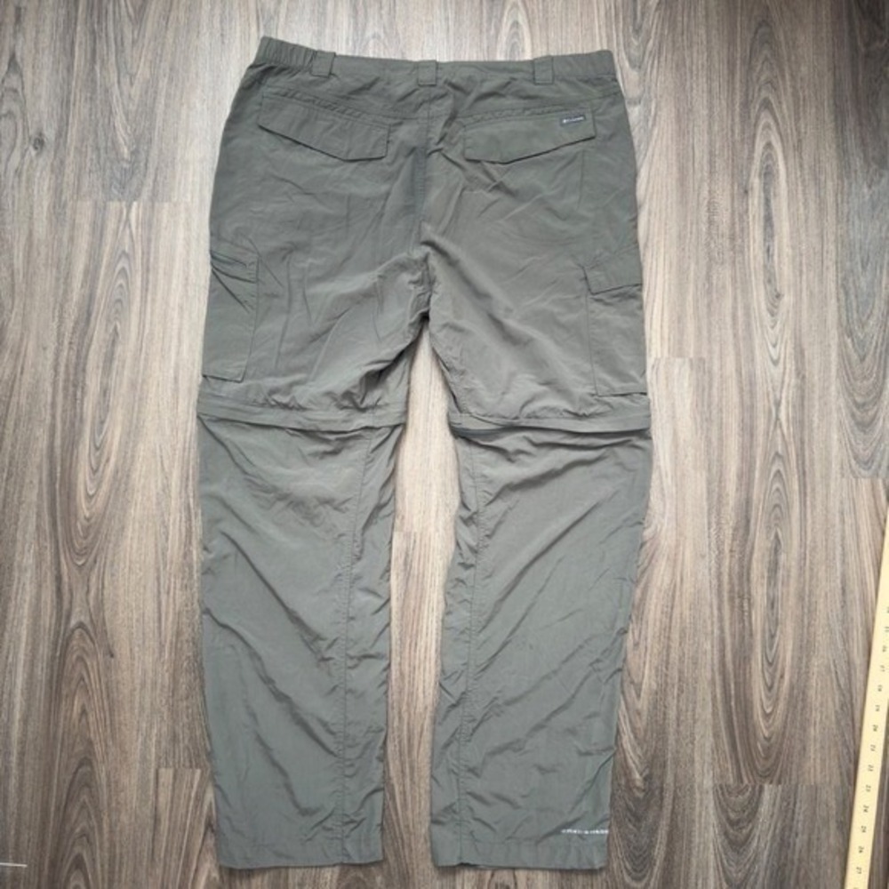 Columbia Men's Convertible Cargo Pants Size 42x34 Olive Green Hiking Outdoor - Picture 4 of 9